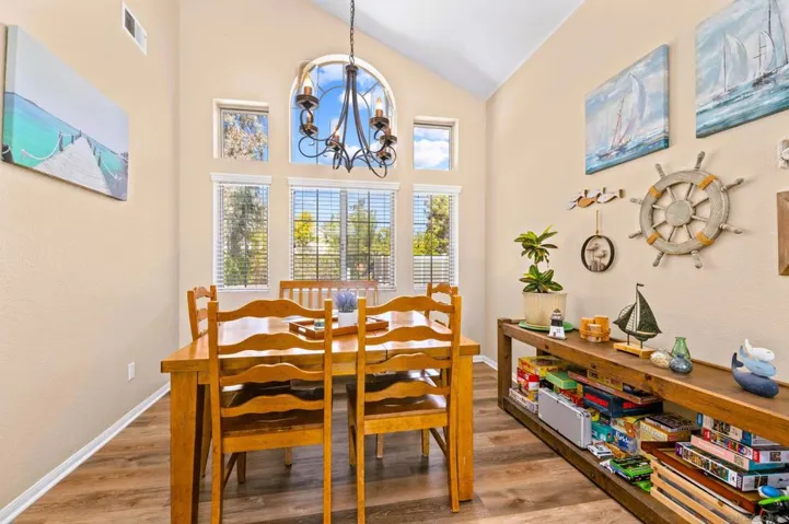 41477 Agean Ct, Murrieta, California 92562