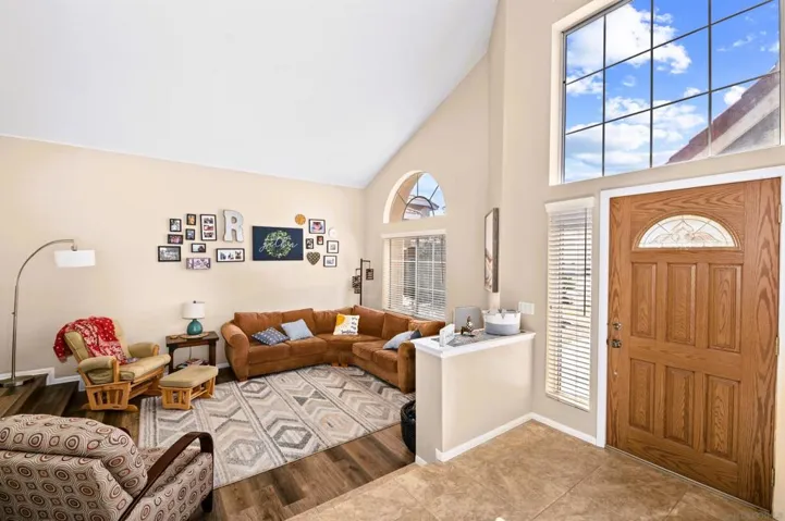 41477 Agean Ct, Murrieta, California 92562