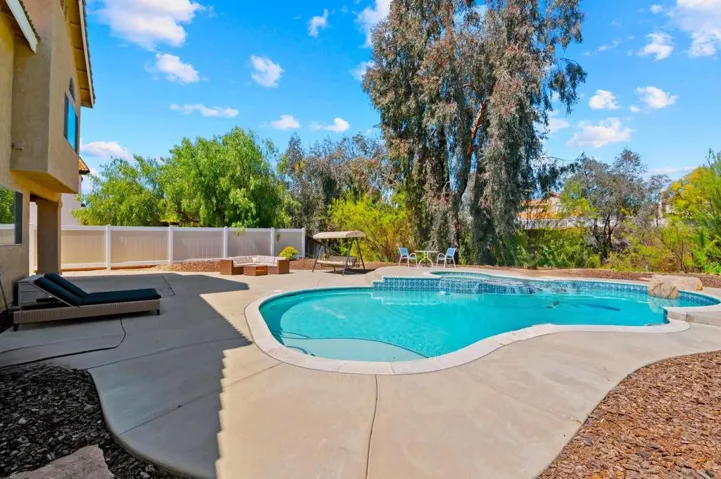 41477 Agean Ct, Murrieta, California 92562
