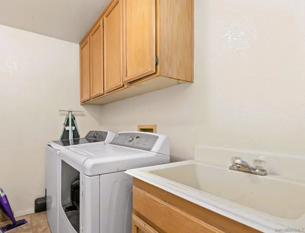 41477 Agean Ct, Murrieta, California 92562