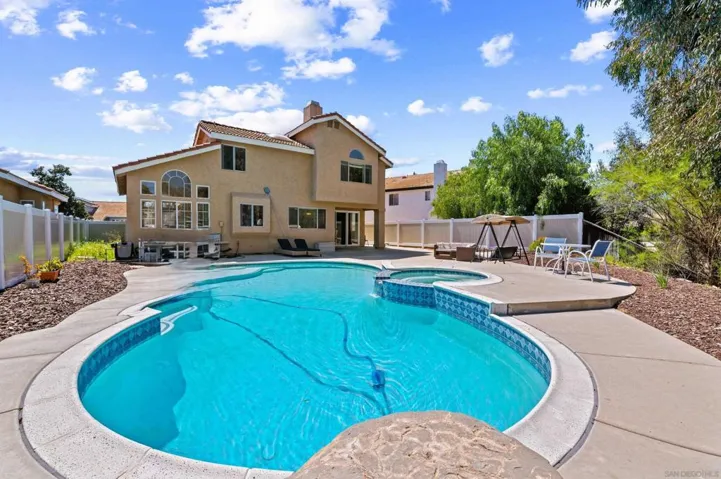 41477 Agean Ct, Murrieta, California 92562