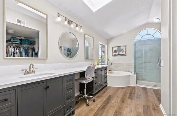 41477 Agean Ct, Murrieta, California 92562