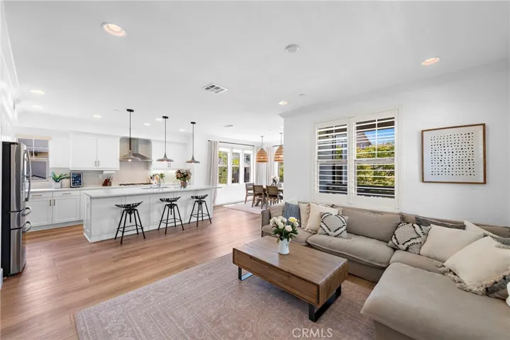 60 Vasto Street, Rancho Mission Viejo, California 92694