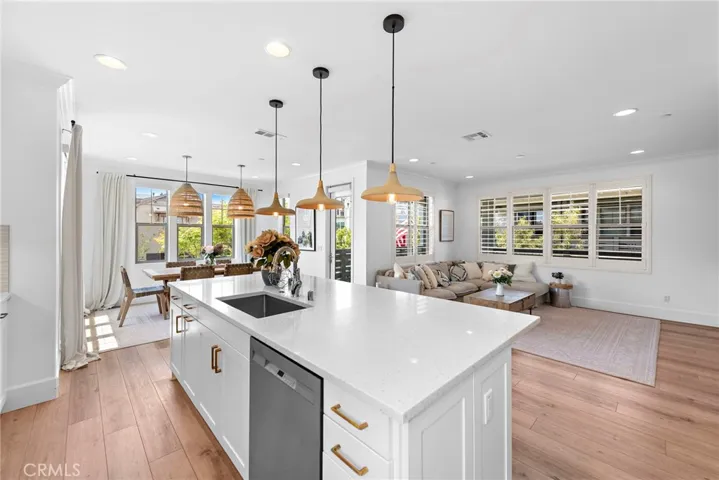 60 Vasto Street, Rancho Mission Viejo, California 92694