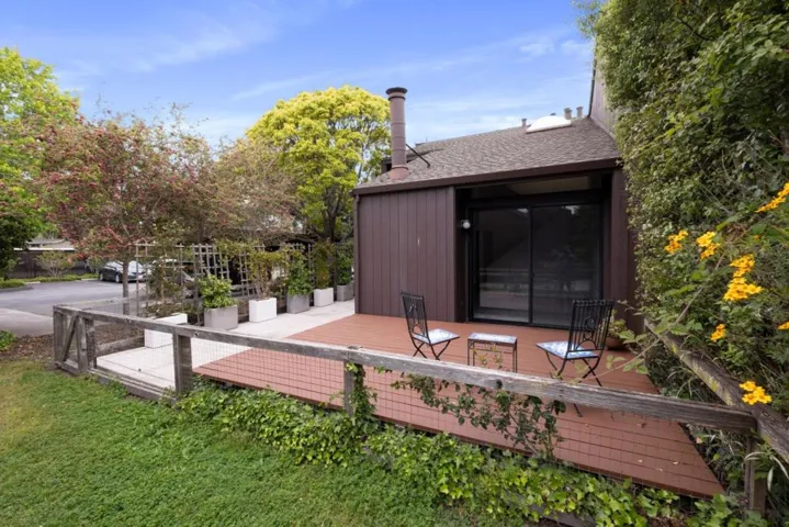 148 Tree Frog Lane, Santa Cruz, California 95060