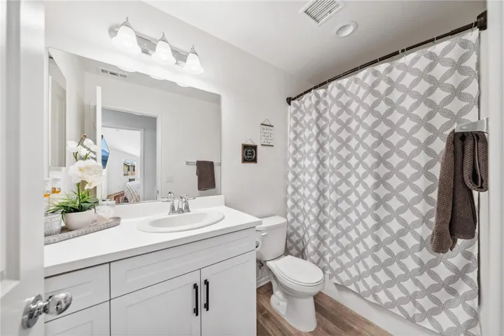 24288 White Willow Avenue, Murrieta, California 92562