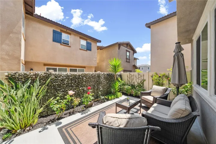 24288 White Willow Avenue, Murrieta, California 92562