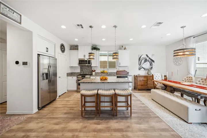 24288 White Willow Avenue, Murrieta, California 92562