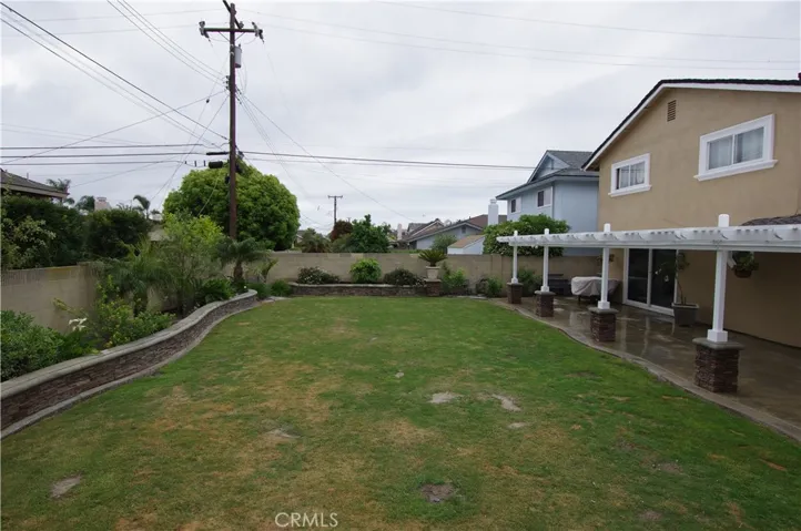 16262 Bradbury Lane, Huntington Beach, California 92647