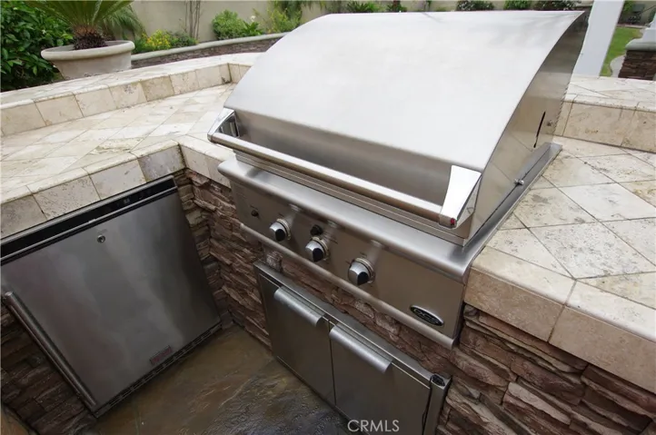 16262 Bradbury Lane, Huntington Beach, California 92647