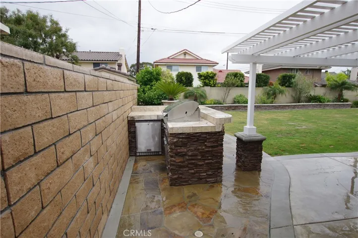 16262 Bradbury Lane, Huntington Beach, California 92647