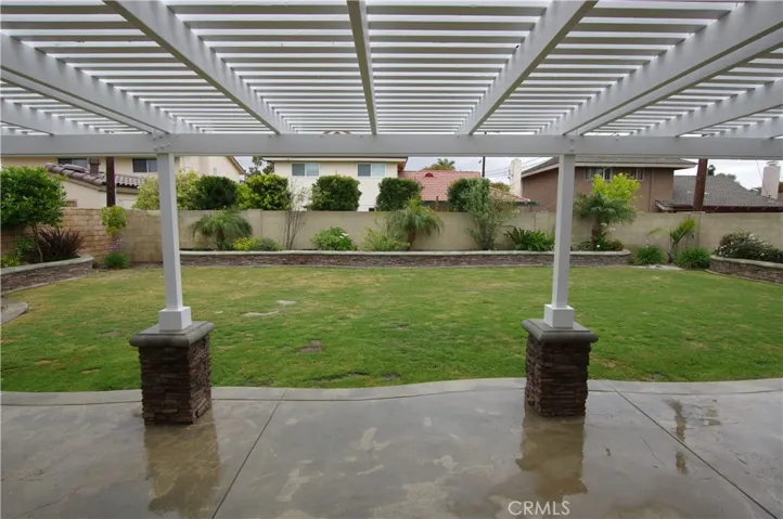 16262 Bradbury Lane, Huntington Beach, California 92647