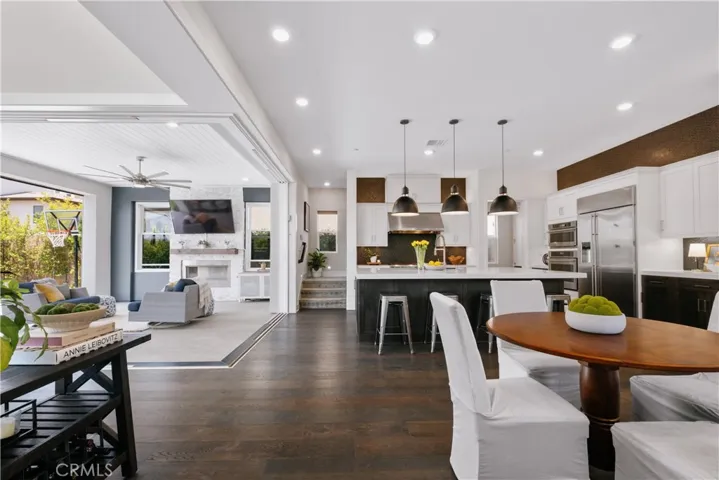 111 Pastel, Irvine, California 92618
