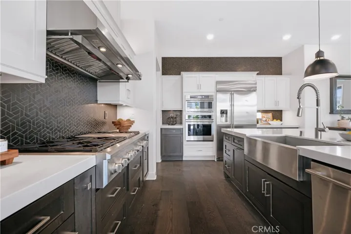 111 Pastel, Irvine, California 92618