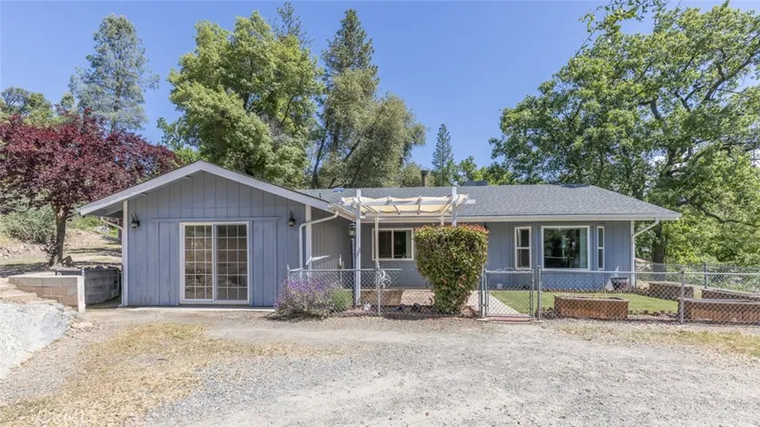 2970 State Highway 49 S, Mariposa, California 95338