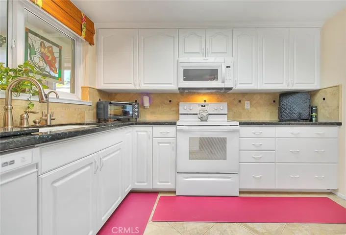 13428 Netzley Place, Chino, California 91710