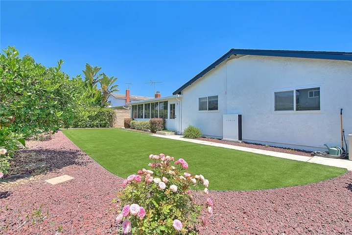 13428 Netzley Place, Chino, California 91710