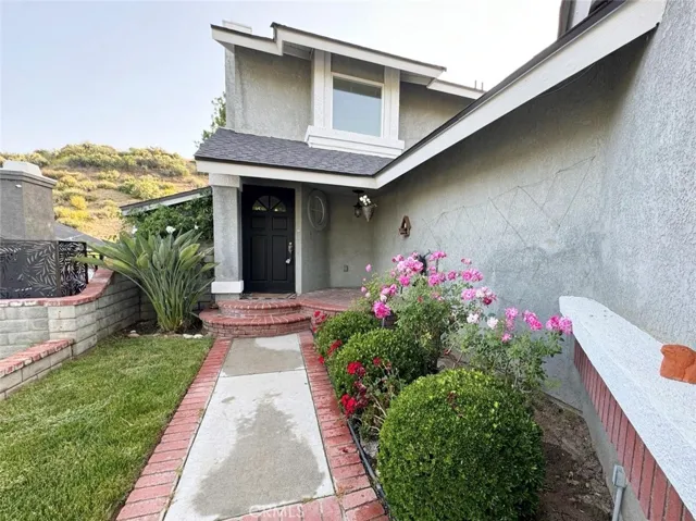 22846 Tamarack Lane, Saugus, California 91390