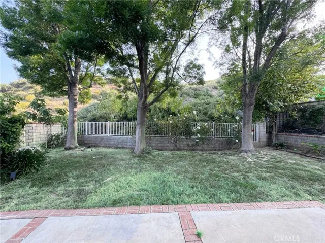 22846 Tamarack Lane, Saugus, California 91390
