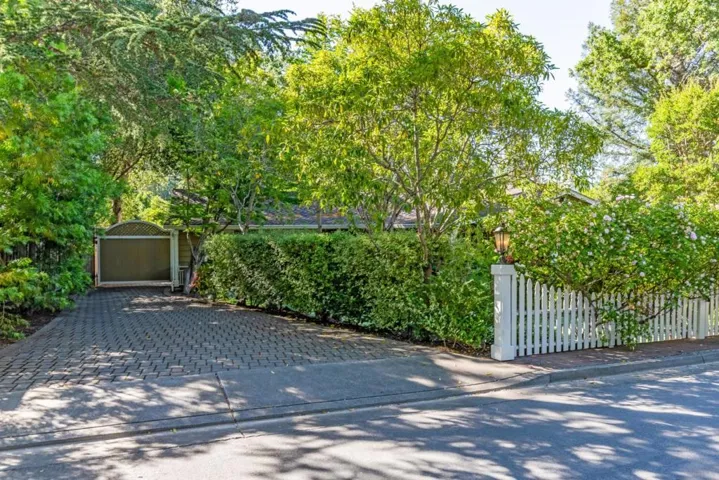 14701 Vickery Avenue, Saratoga, California 95070