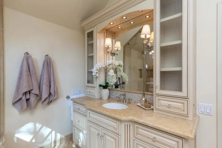14701 Vickery Avenue, Saratoga, California 95070