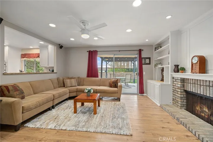 2392 Foothill Ln, Brea, California 92821