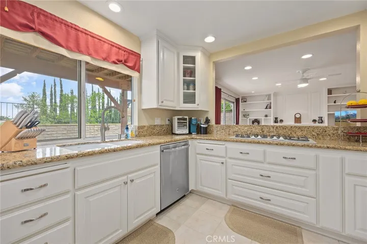 2392 Foothill Ln, Brea, California 92821