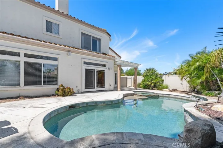 31964 Paseo Parallon, Temecula, California 92592