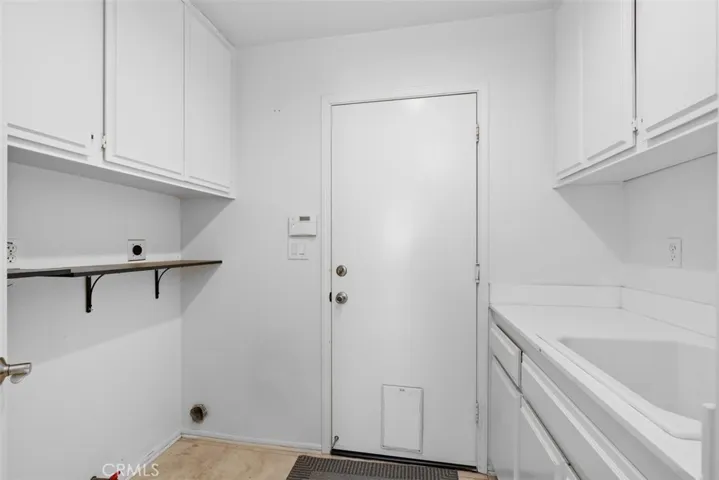 Laundry Room w/Sink & Storage