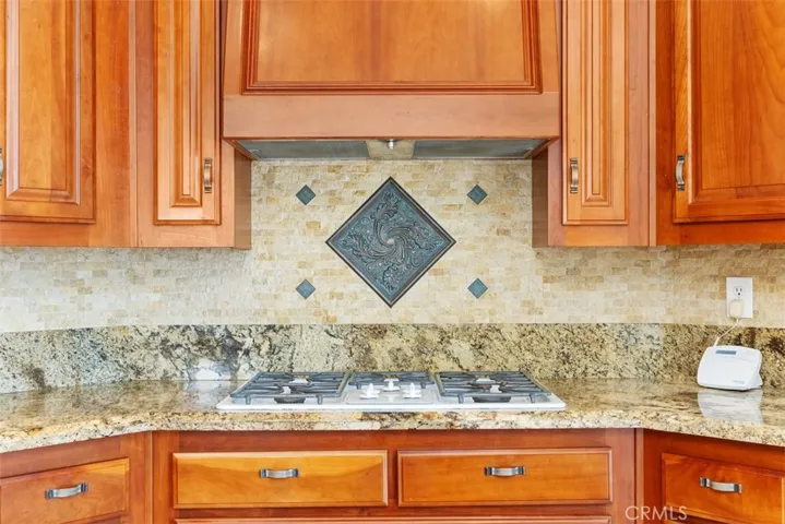 31964 Paseo Parallon, Temecula, California 92592