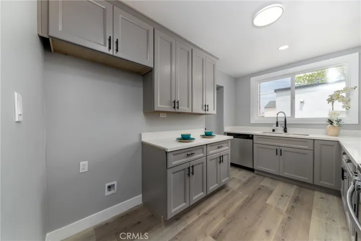 701 E 76th Place, Los Angeles, California 90001
