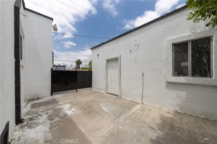 701 E 76th Place, Los Angeles, California 90001