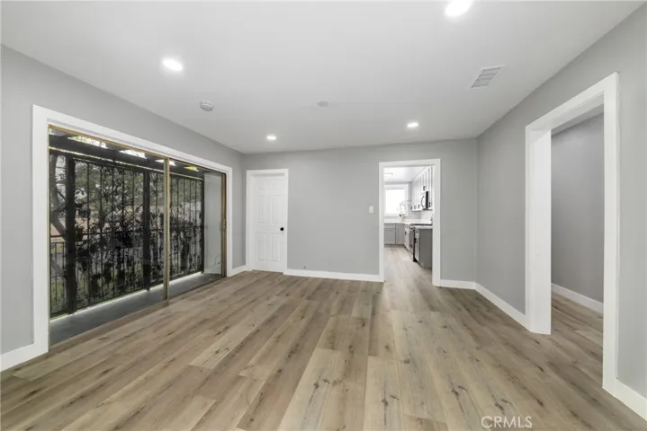 701 E 76th Place, Los Angeles, California 90001