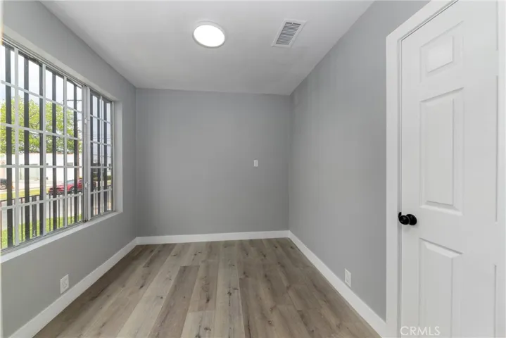 701 E 76th Place, Los Angeles, California 90001