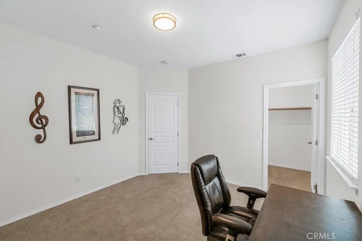 Middle Bedroom