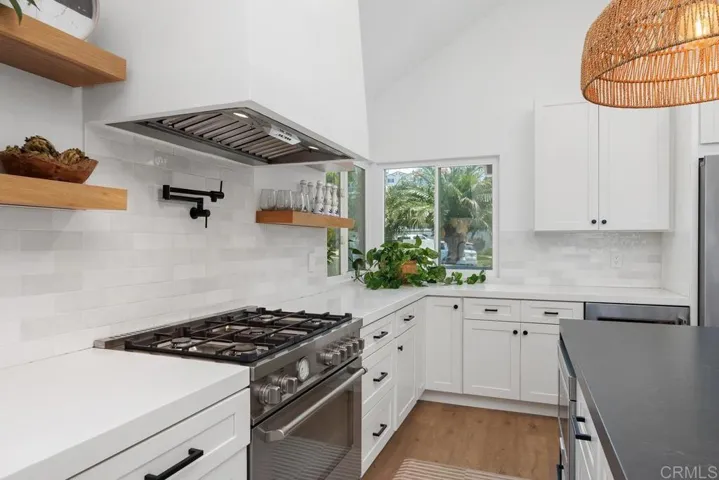 6809 Shearwaters Drive, Carlsbad, California 92011