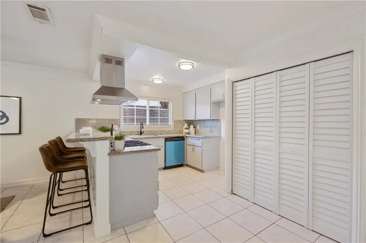 1933 Newton Drive, Corona, California 92882