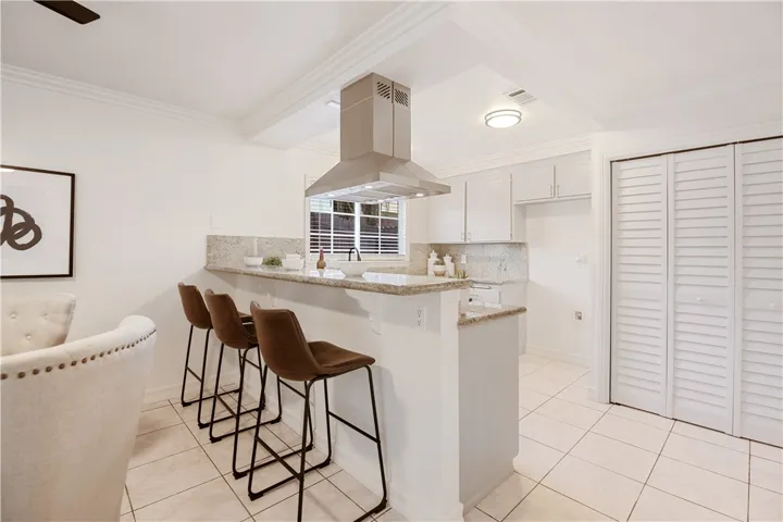 1933 Newton Drive, Corona, California 92882