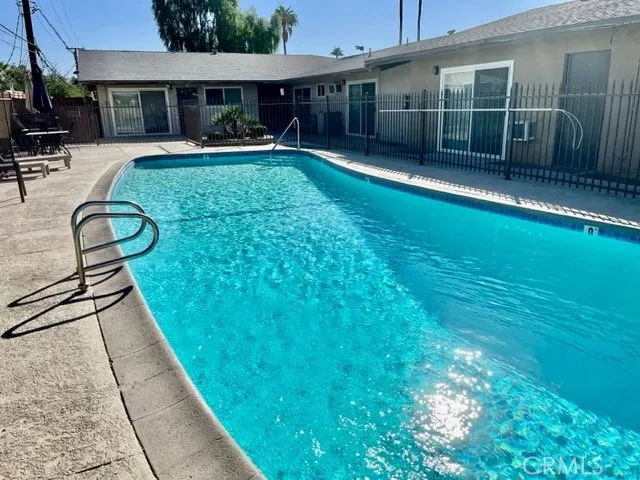 686 E Cottonwood Road 6, Palm Springs, California 92262