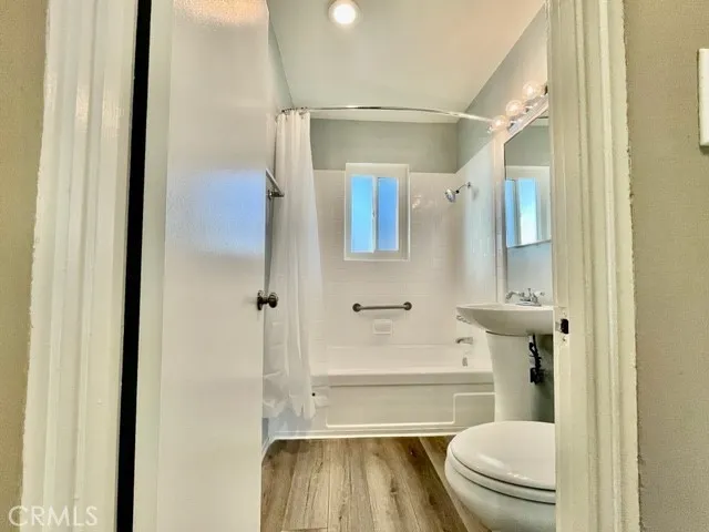 686 E Cottonwood Road 7, Palm Springs, California 92262
