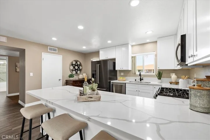 25836 Warwick Road, Menifee, California 92586