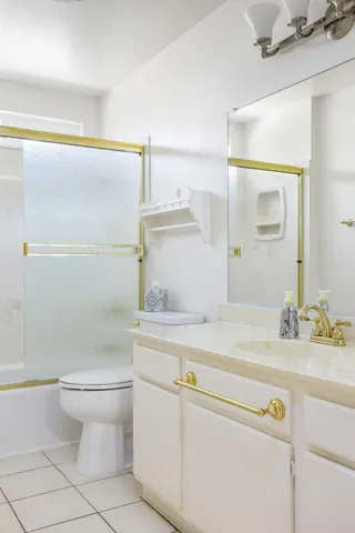 28-web-or-mls-JL_Laverne_OPMG_0524_028