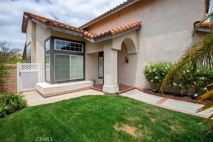 4866 Moon Crest Drive, Corona, California 92878