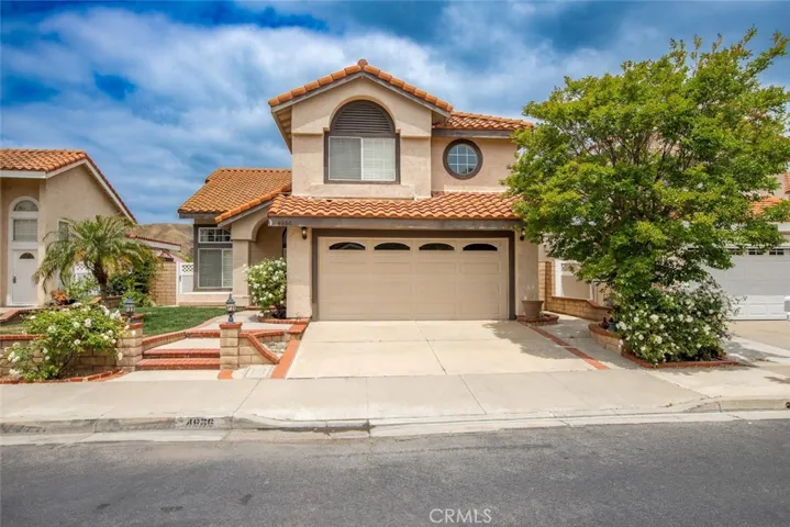 4866 Moon Crest Drive, Corona, California 92878
