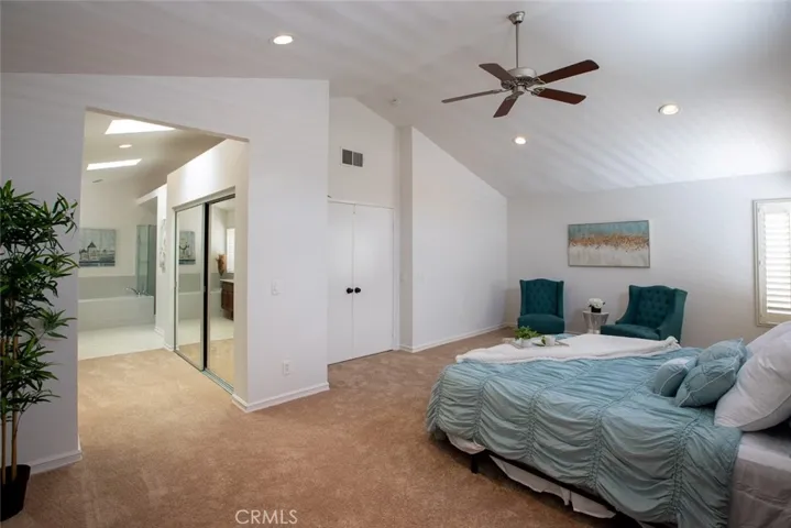 4866 Moon Crest Drive, Corona, California 92878