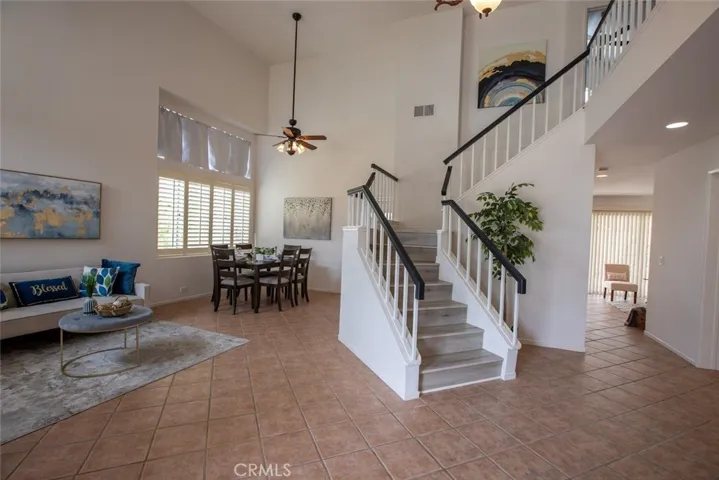 4866 Moon Crest Drive, Corona, California 92878