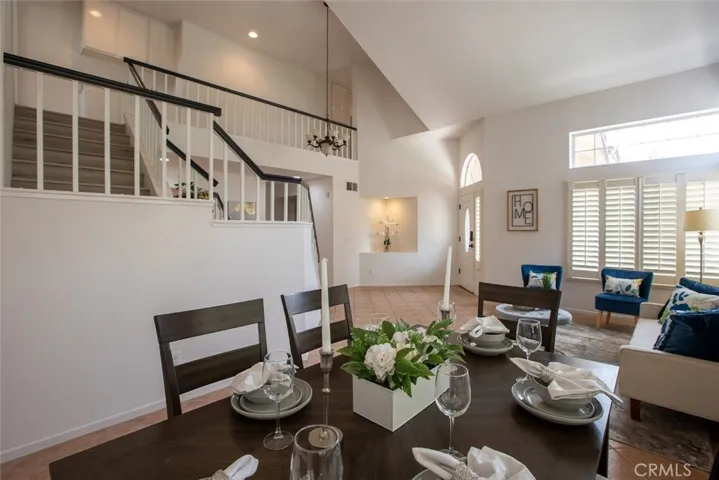 4866 Moon Crest Drive, Corona, California 92878