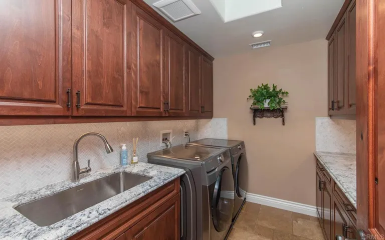 1301 Crestridge Drive, Oceanside, California 92054