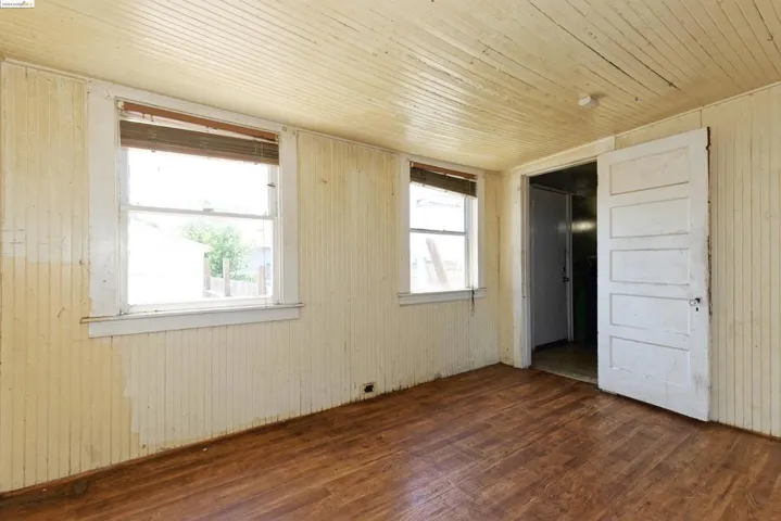 1910 64th Avenue, Oakland, California 94621