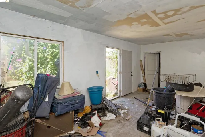 1910 64th Avenue, Oakland, California 94621